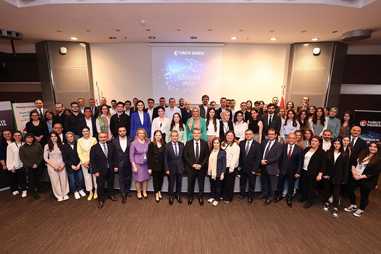 Çalışanlarının Gelişimine Yatırım Yapıyor