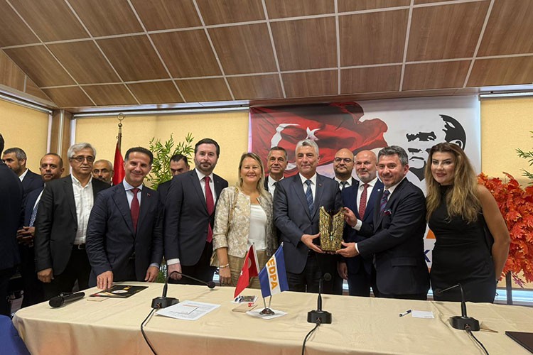 Otomotiv satış sonrası sektörüyle bir araya geldi