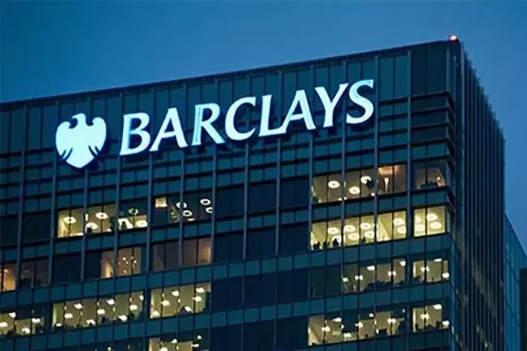 Barclays'in karı 2,6 milyar sterlin oldu