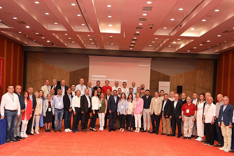 "Hayalimizdeki Türkiye'ye sivil toplum ile birlikte inşa edeceğiz"