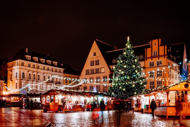 Küresel piyasalar Noel tatili havasına giriyor