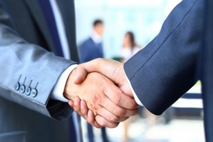 "Kamu ihalelerinde temsil"e düzenleme