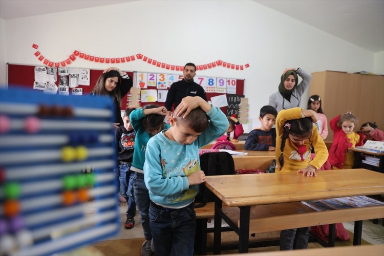 AFAD çocukları olası afetlere hazırlıyor