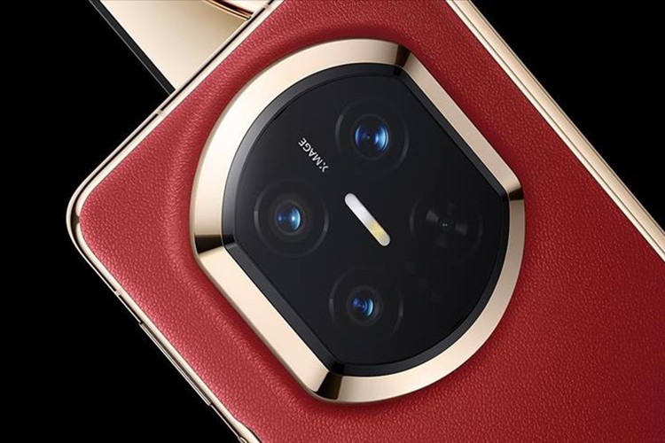 Mate X7 premium segmentte iddialı