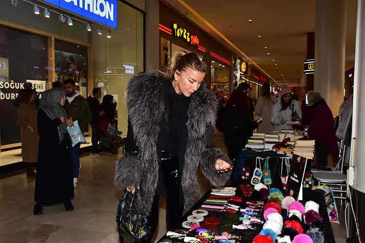 Vialand AVM'de alışveriş baharı başlıyor