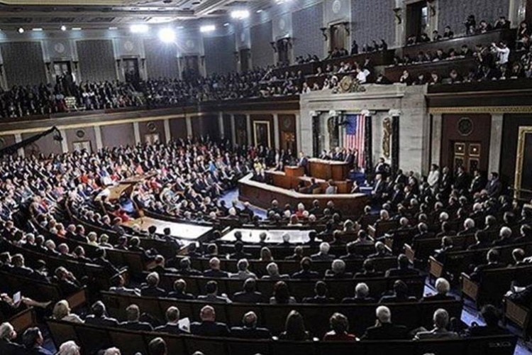 Borç yasası Temsilciler Meclisi'nden geçti