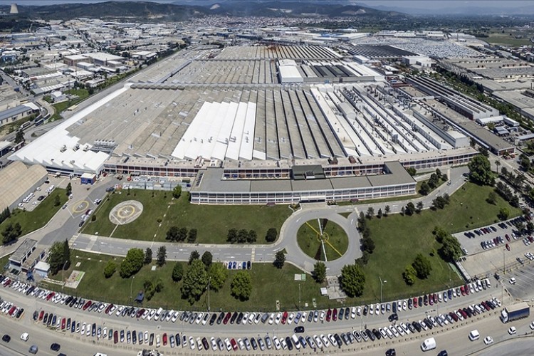 8 aylık otomobil üretiminde aslan payı Bursa'nın