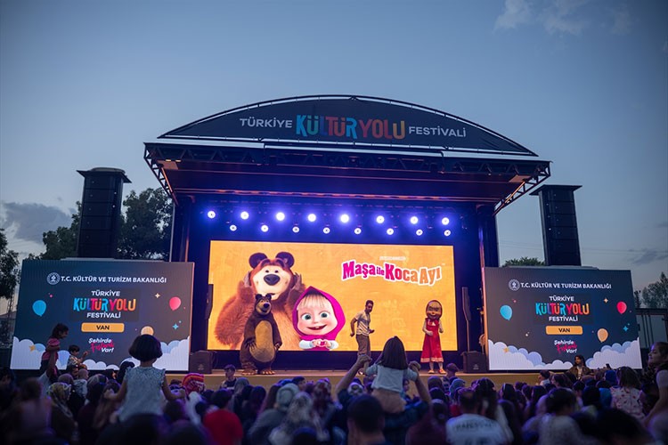 "Van Kültür Yolu Festivali" kapsamında etkinlikler düzenlendi