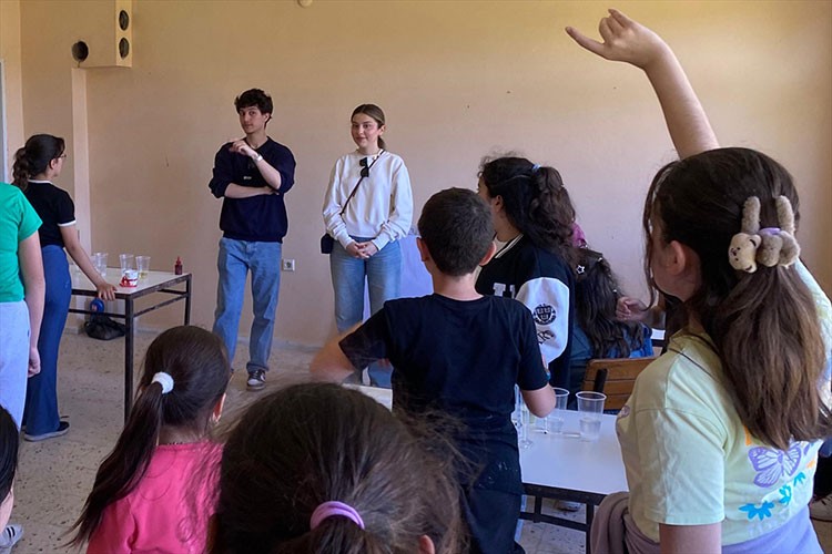 İstanbul Bilgi Üniversitesinden "Çocuklar İçin Bilim" projesi