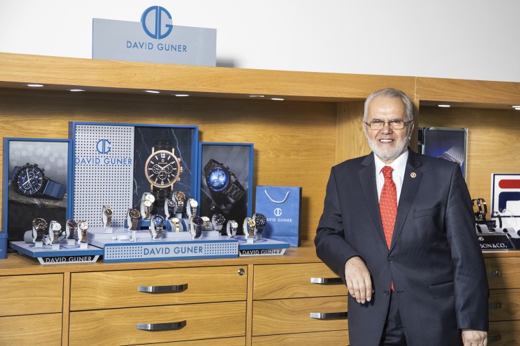 Yarım Asırlık Mirasla Yenilikçi Saatçilikte Bir Lider