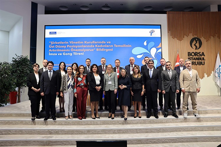 "Yönetim kurullarında kadın temsilinin artırılsın"