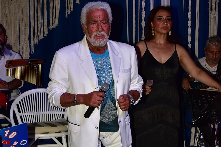 Aias'ta Fedon rüzgarı