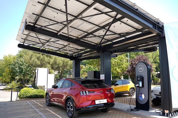 WAT MOBİLİTE'den yeşil şarj istasyonu