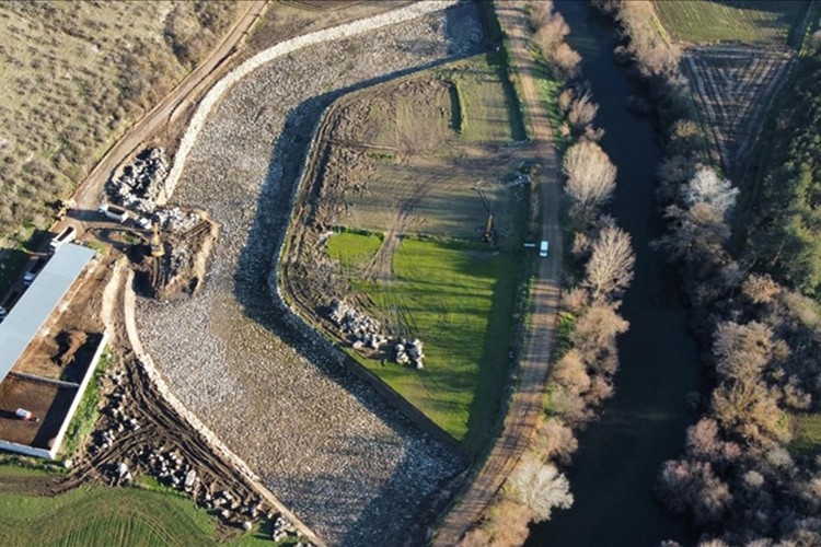 Tarım arazileri barajla canlanacak