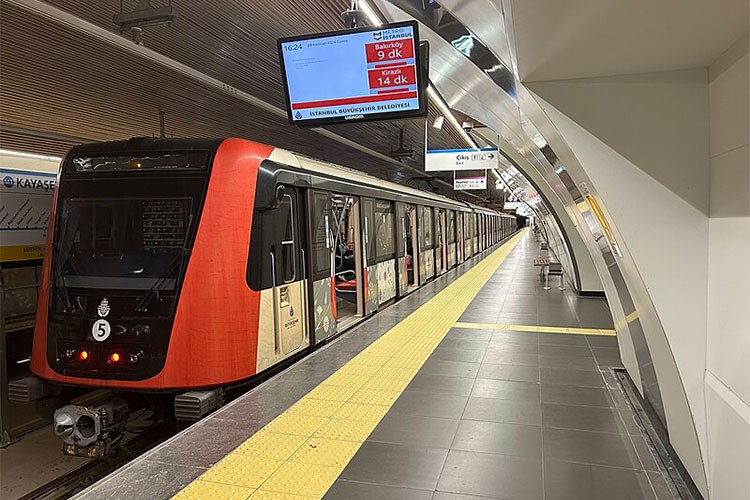 Bakırköy-Kirazlı hattı bir yılda 17,1 milyon yolcu taşıdı