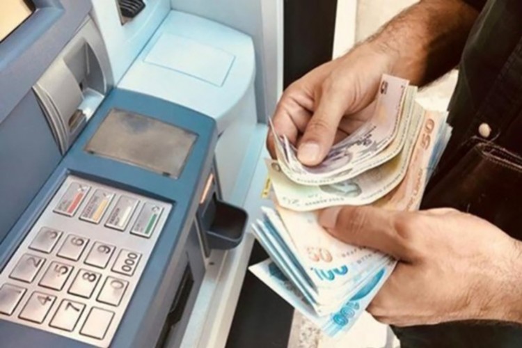 Emekli aylıklarının ödenme tarihleri belli oldu