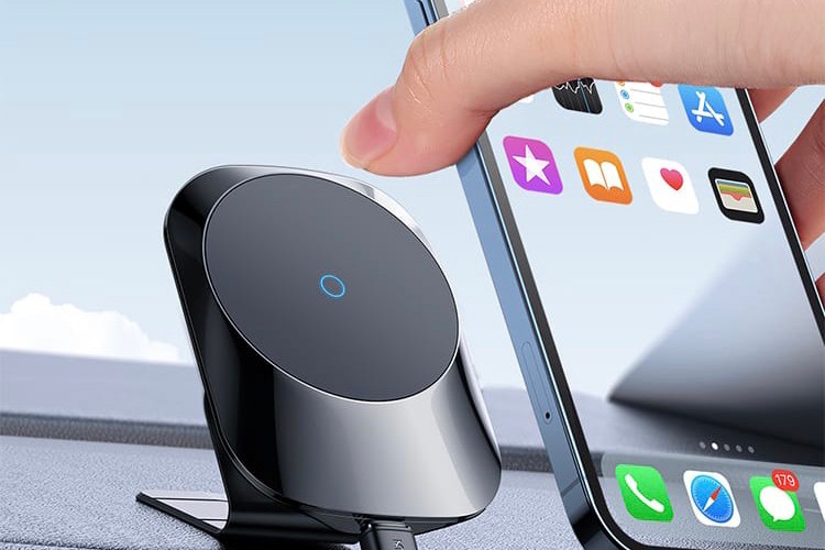 Türkiye'ye gelmeden aksesuarları geldi