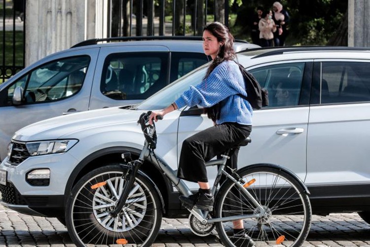 Belçika'da işe bisikletle gidenler para alacak