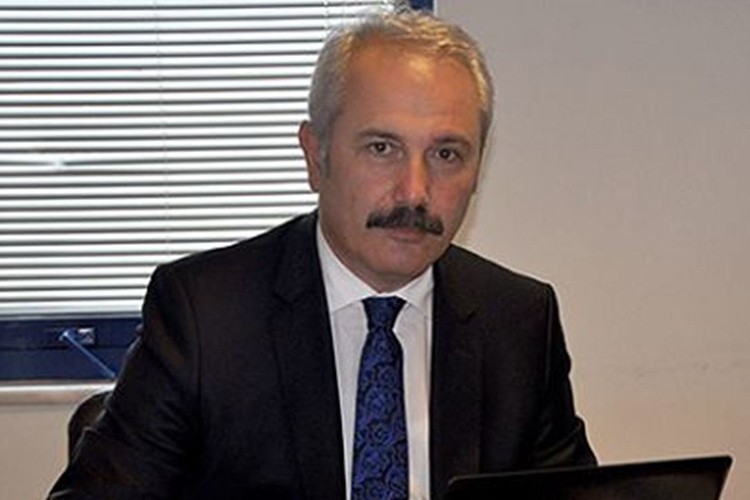 Sendikasyon kredilerinde yüzde 100'ün üzerindeki tek bankayız