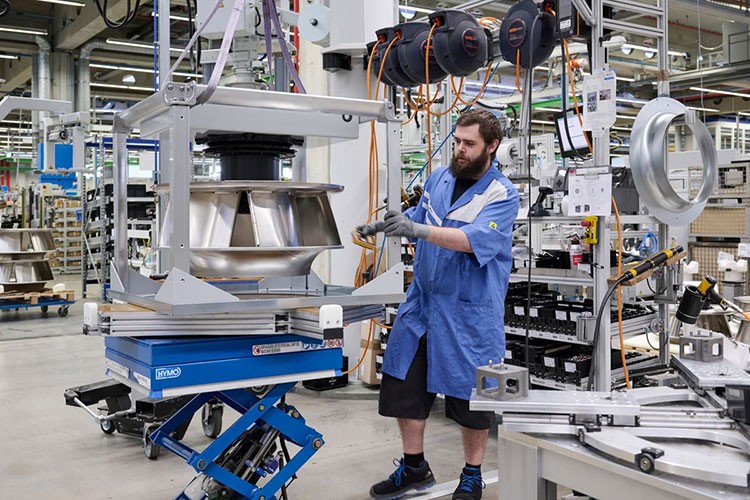 Almanya'da sanayi üretimi ağustosta yüzde 4,3 geriledi