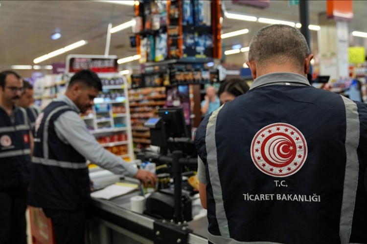 Ticaret Bakanlığı ekipleri 4 ilde marketlerde fiyat ve etiket denetimi yaptı