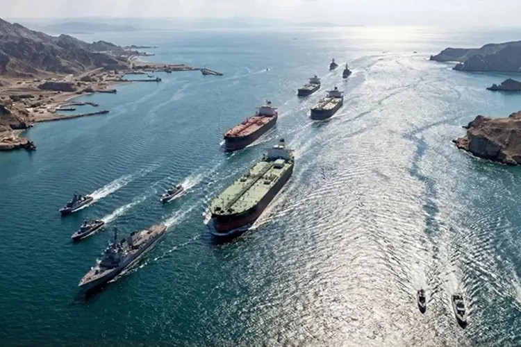 İran'dan Hürmüz Boğazı'yla ilgili yeni karar
