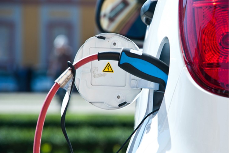 Türkiye'de trafikteki her 1000 otomobilden 15'i elektrikli