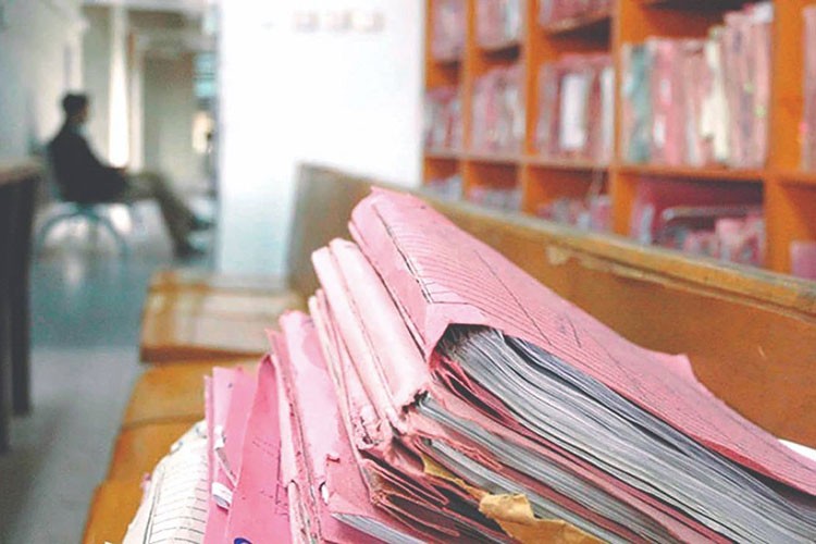 4,5 milyon kişi icralık