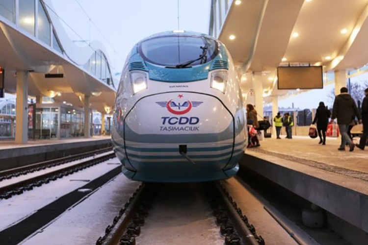 Demir yollarında afetlere karşı erken uyarı sistemi