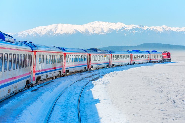 Bazı tren seferlerine ara verildi