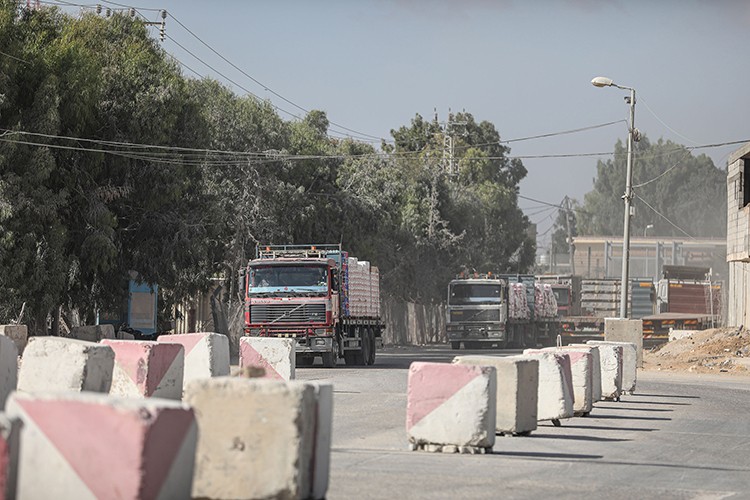 Gazze'den mal ve ürün ihracı yeniden başladı