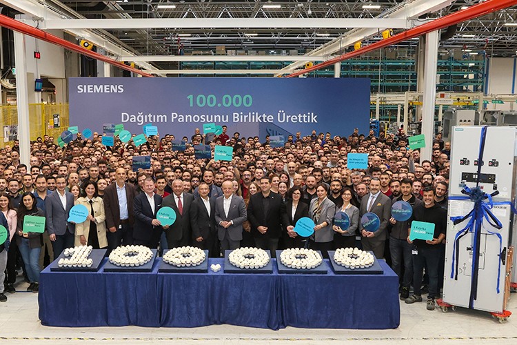 Siemens, Gebze'de 100 bininci orta gerilim panosunu üretti