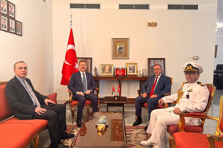 Savunma Sanayii Başkanı Görgün Umman'da temaslarda bulunuyor