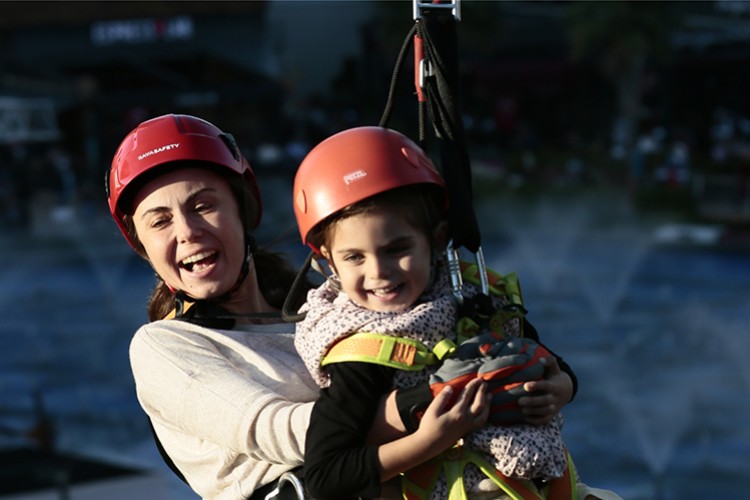 En uzun Zipline hattı