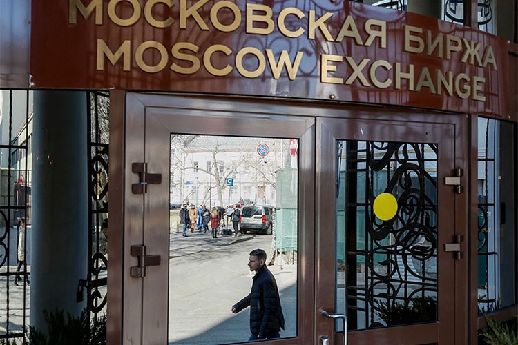 Moskova Borsası'nda türev ürün işlemleri durduruldu