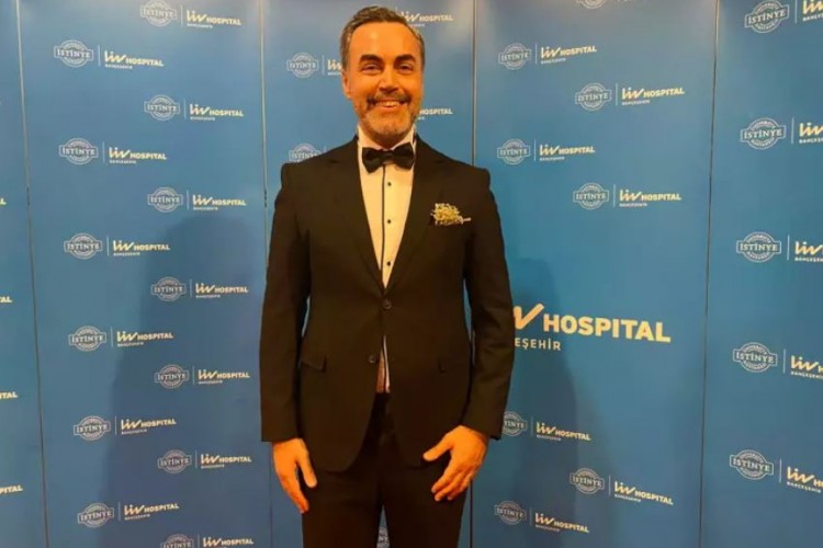 Sağlık çalışanları hayatını kaybeden meslektaşlarının çocuklarına eğitim desteği için konser verdi