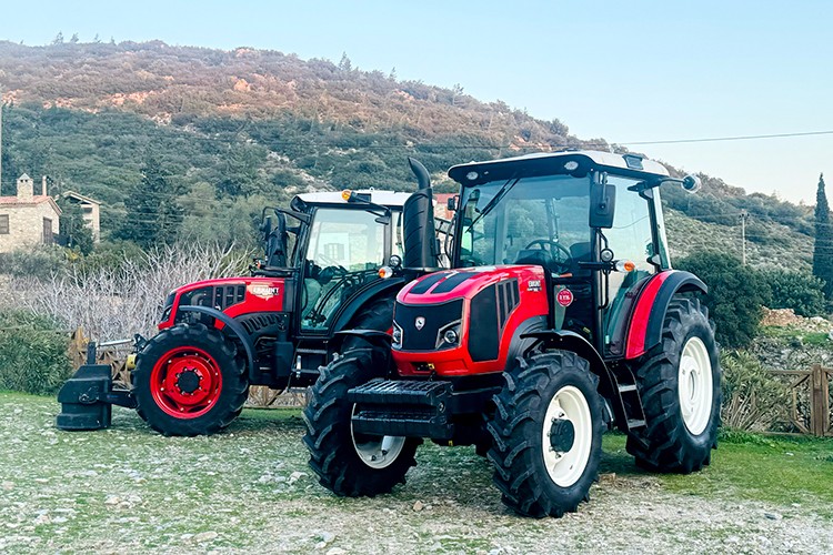 Erkunt Traktör'den çiftçiye destek