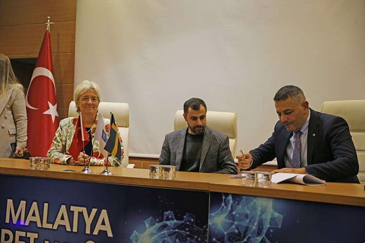 Malatya'da depremzede küçük işletmelere hibe desteği