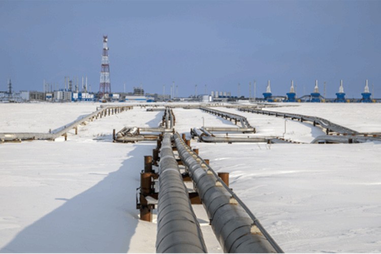 Rusya'dan Çin'e doğal gaz taşıyan boru hattı faaliyete geçti