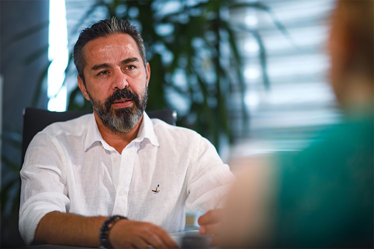 Rinoplasti ameliyatına ilgi artıyor