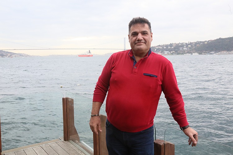 Şimdi de Türk yapımcılara takı veriyorlar