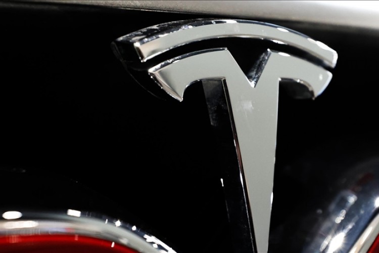 Tesla'ya 1,5 milyon dolar tehlikeli atık ihlalleri cezası
