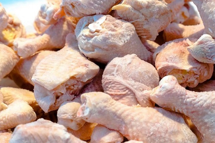 ABD'de laboratuvarda üretilen tavuk etinin satışına onay