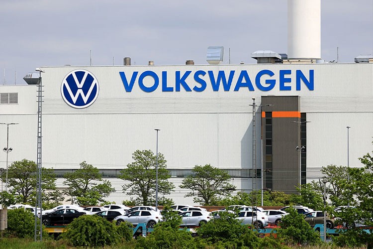 Volkswagen 100 bin çalışanı işten çıkarıyor
