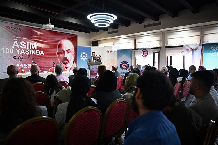 Ankara'da "Asım 100 Yaşında Bilgi Şöleni" programı düzenlendi