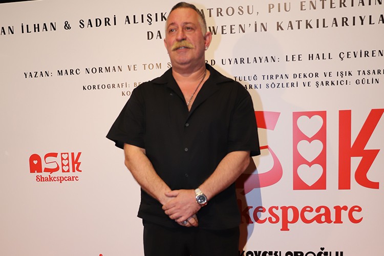 "Aşık Shakespeare"e tam destek