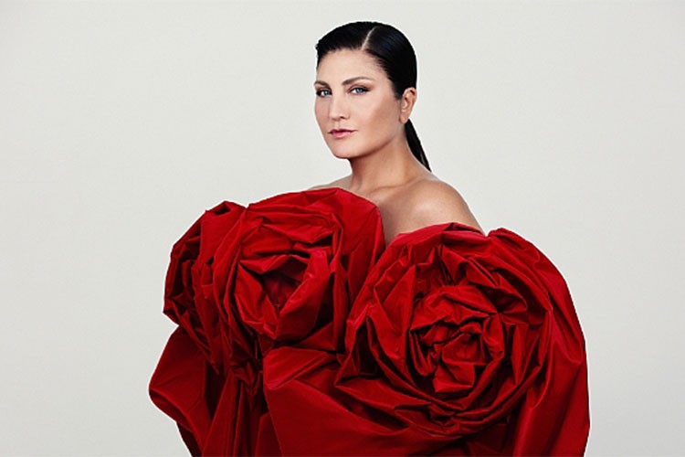 'Dramdan uzaklaştırırım çaktırmadan şaha kaldırırım"