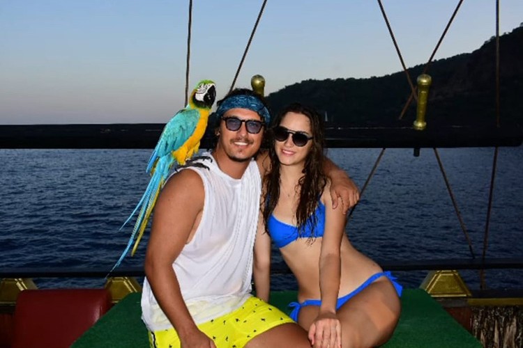 Aşklarını ilan ettiler