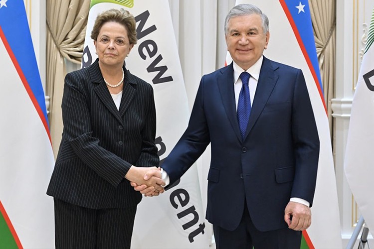 Özbekistan BRICS Yeni Kalkınma Bankasına katılacak