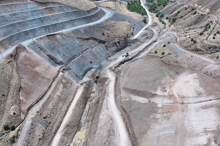 Göletler tarım arazilerine "can suyu" olacak